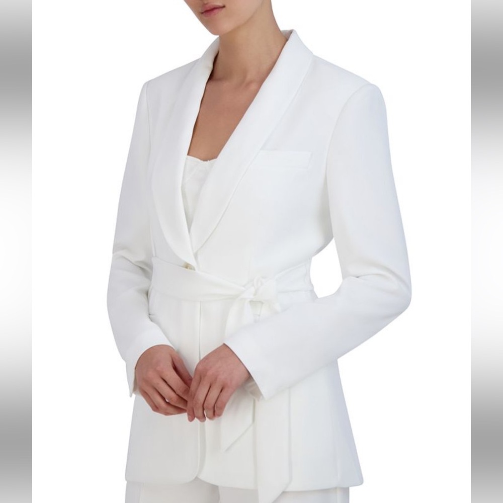 BCBG New York White Blazer NWT Size 0